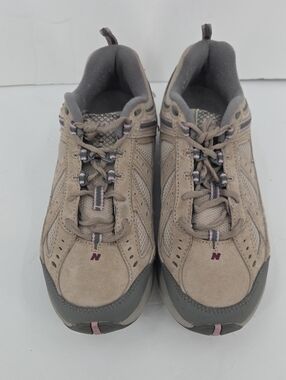 New Balance Women's Taupe and Gray Sneakers with Pink Highlights